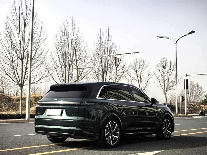 Li Auto L (Liter) 7 Ultra