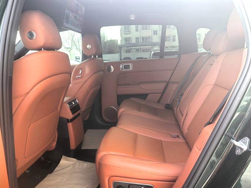 Li Auto L (Liter) 7 Ultra