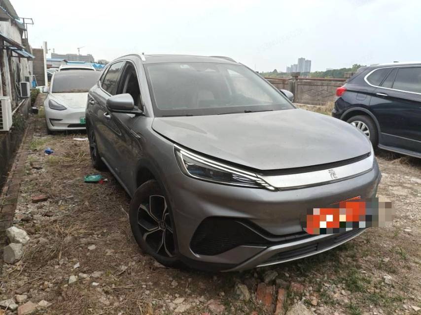 BYD PLUS 430KM