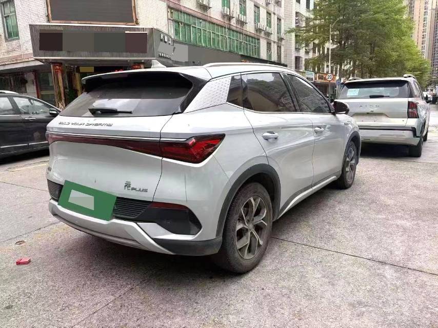 BYD PLUS 430KM