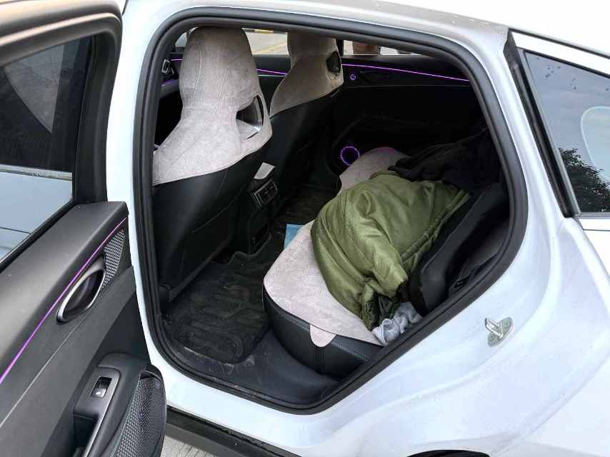 BYD 06 New Energy DM i 80KM Premium