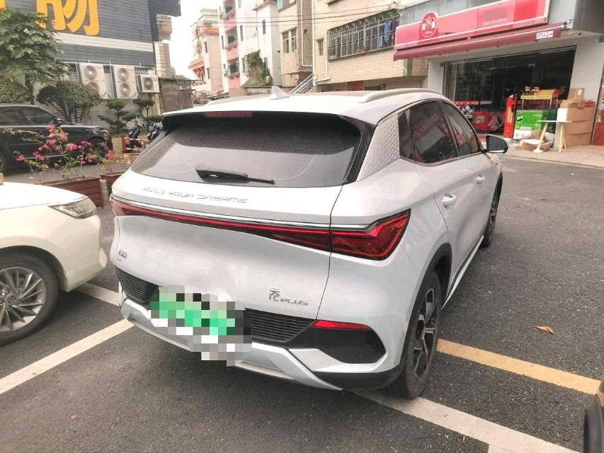 BYD PLUS 430KM Premium