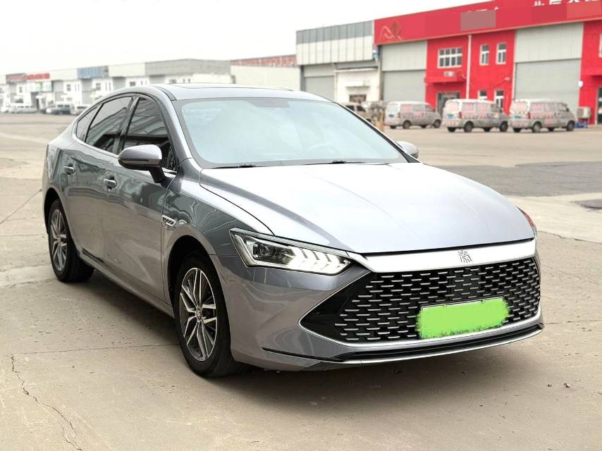 BYD PLUS DM i 120KM Premium