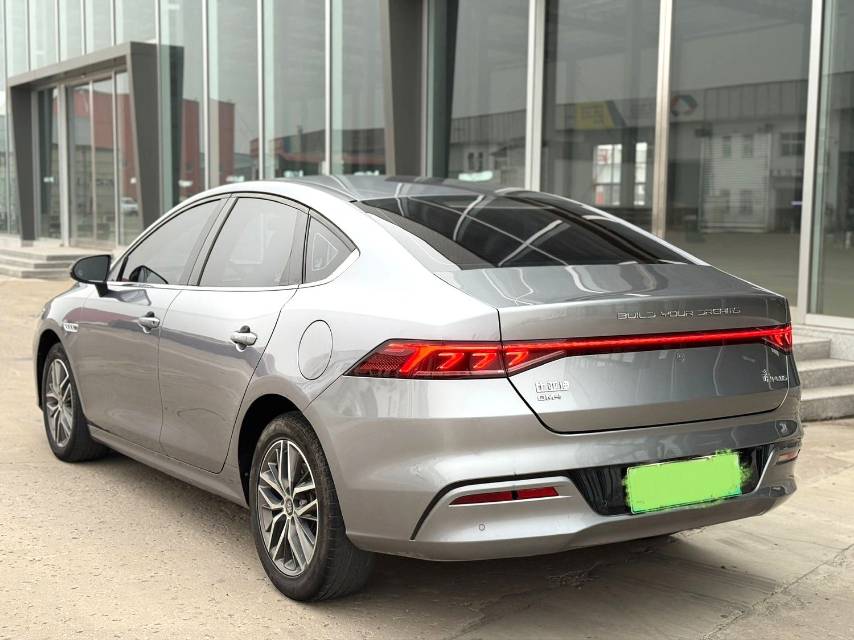 BYD PLUS DM i 120KM Premium