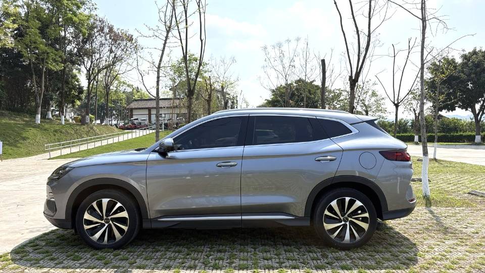 BYD PLUS New Energy DM i 110km Flagship