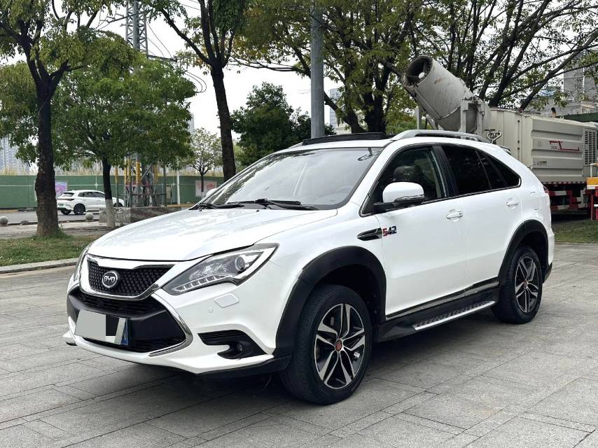 BYD 2.0T 4WD