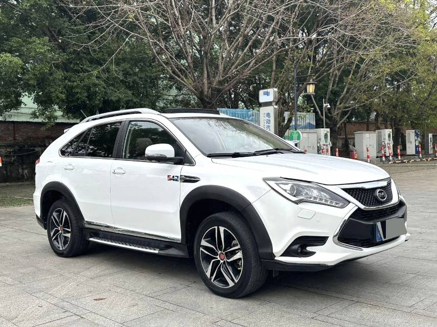 BYD 2.0T 4WD