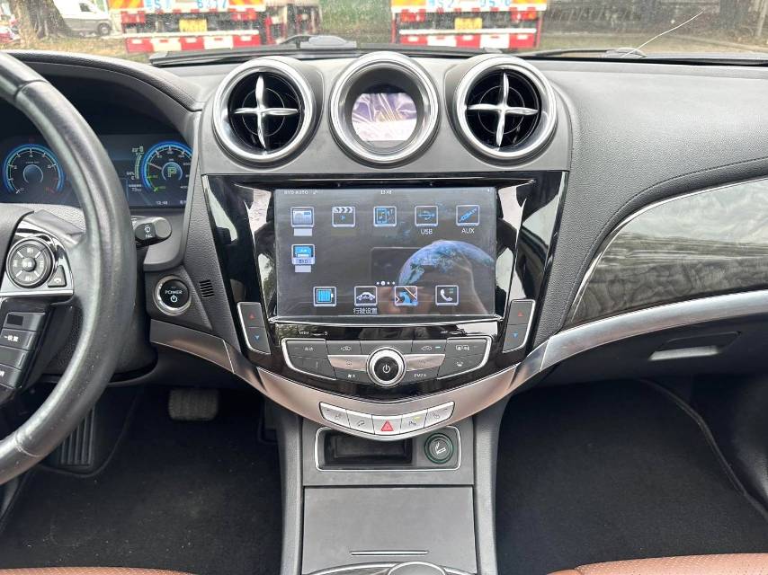 BYD 2.0T 4WD
