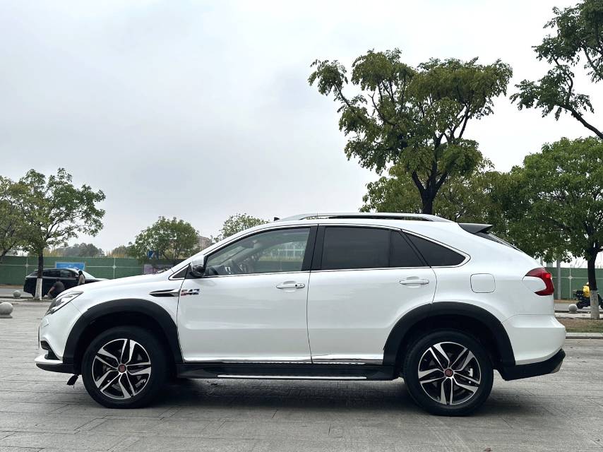 BYD 2.0T 4WD
