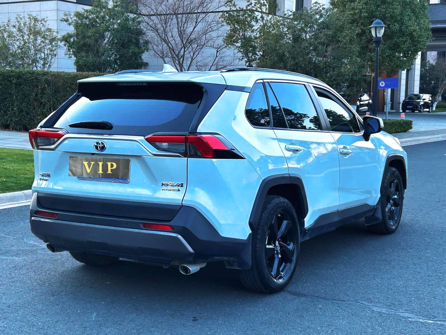 Toyota RAV 4 Hybrid 2.5L E CVT 4WDFlagship