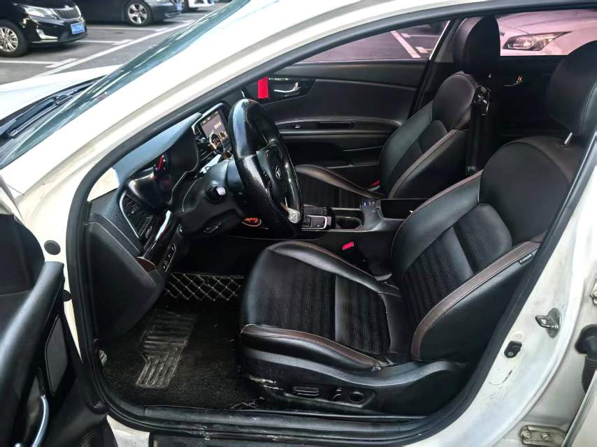 Kia 1.8L Automatic GLS