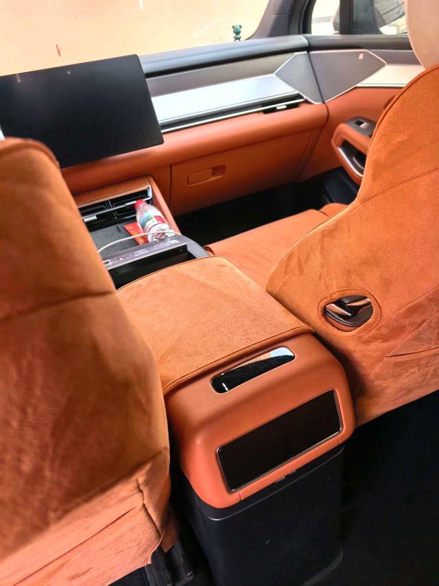 唐 L (Liter) Model Year DM 200KM 四驱激光雷达旗舰型