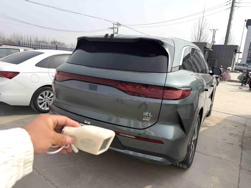 唐 L (Liter) Model Year DM 200KM 四驱激光雷达旗舰型
