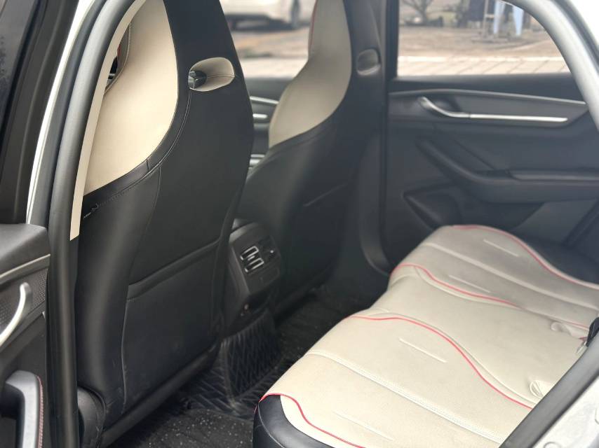 驱逐舰 05 Model Year 冠军版 DM i 55KM Luxury