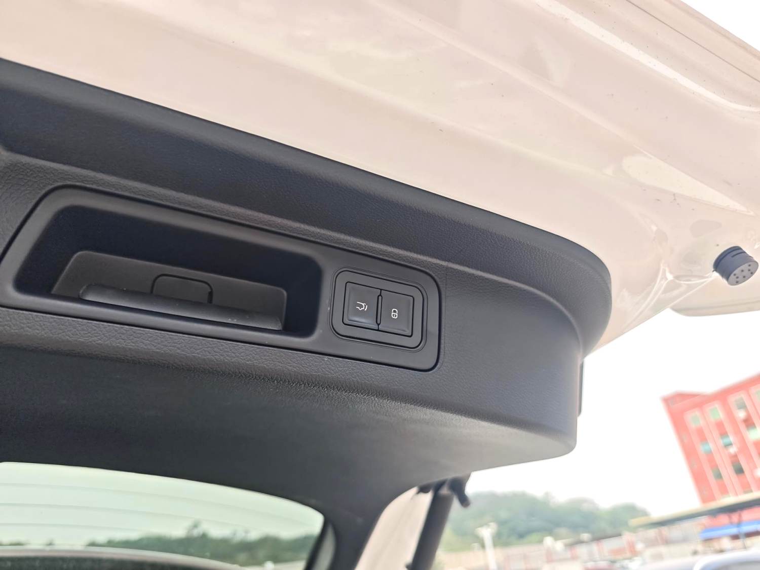 宋 PLUS New Energy Model Year Electric Vehicle 智驾版 605km Flagship