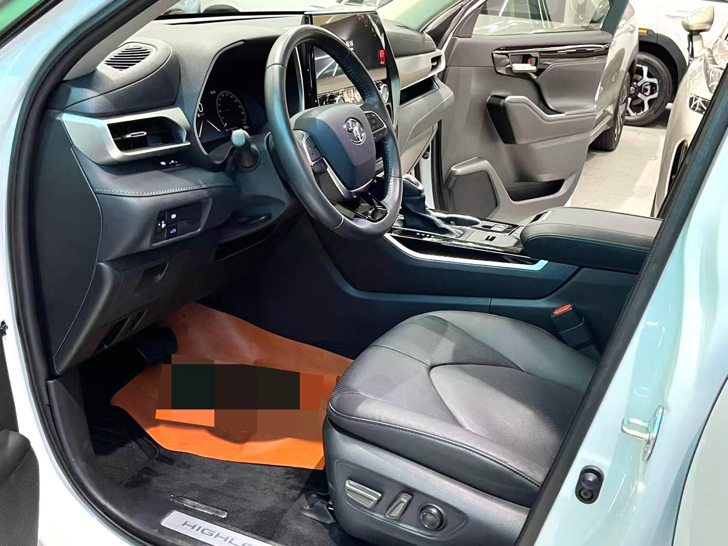 Toyota Highlander 2.5L Hybrid2WDPremium 7 Seats