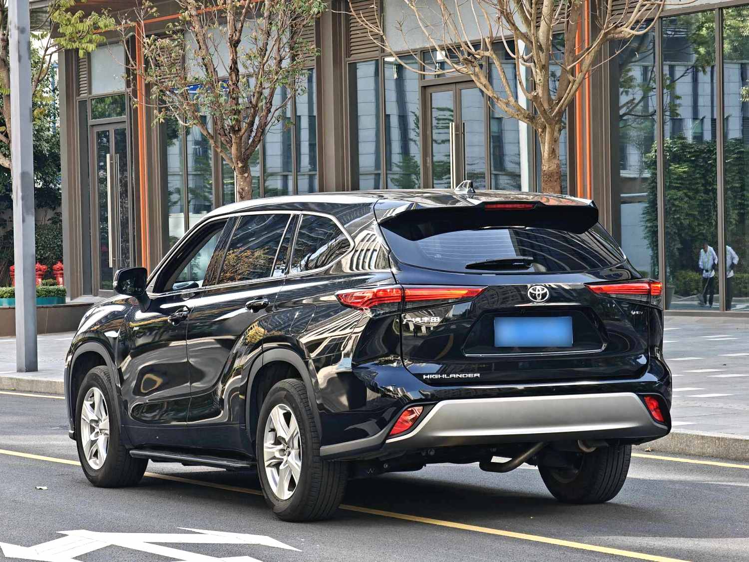 Toyota Highlander 2.5L Hybrid2WDElite 5 Seats
