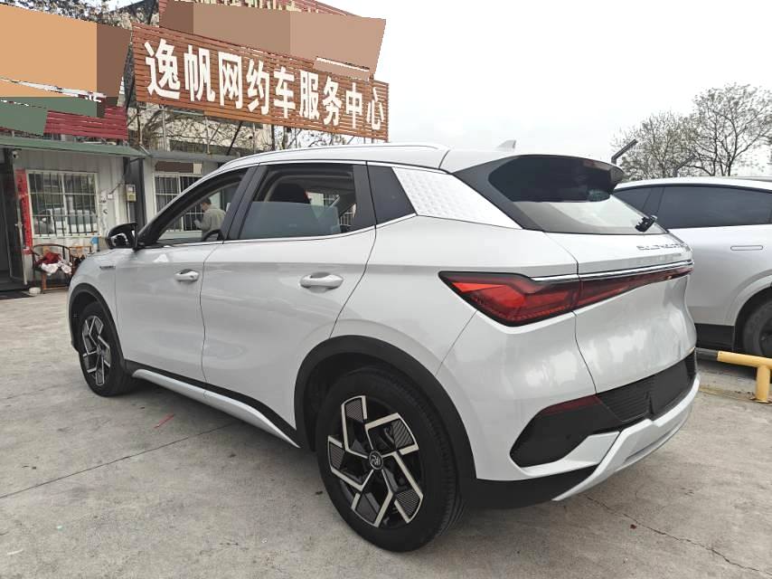 BYD PLUS 510KM