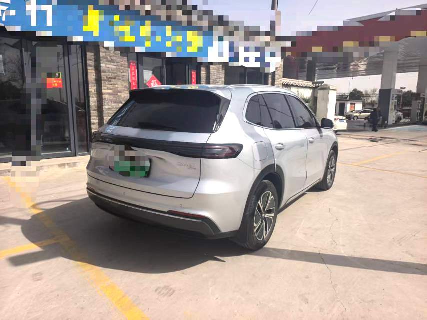 Geely Galaxy 7, версия Explore с запасом хода 120 км