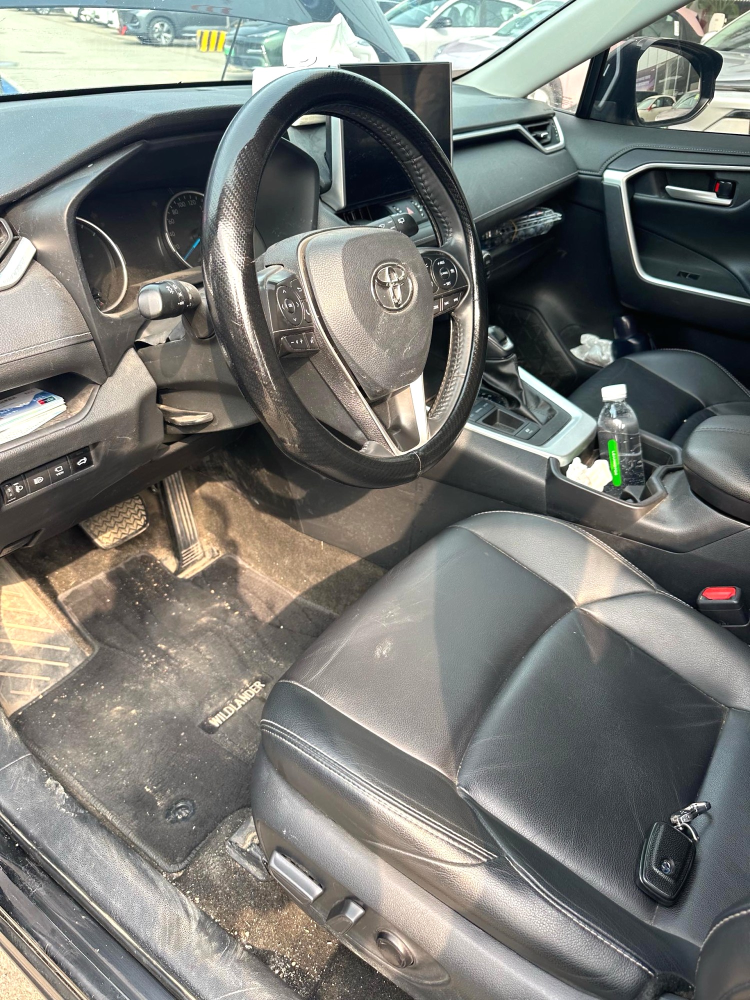 Toyota Hybrid 2.5L E CVT 2WDLead