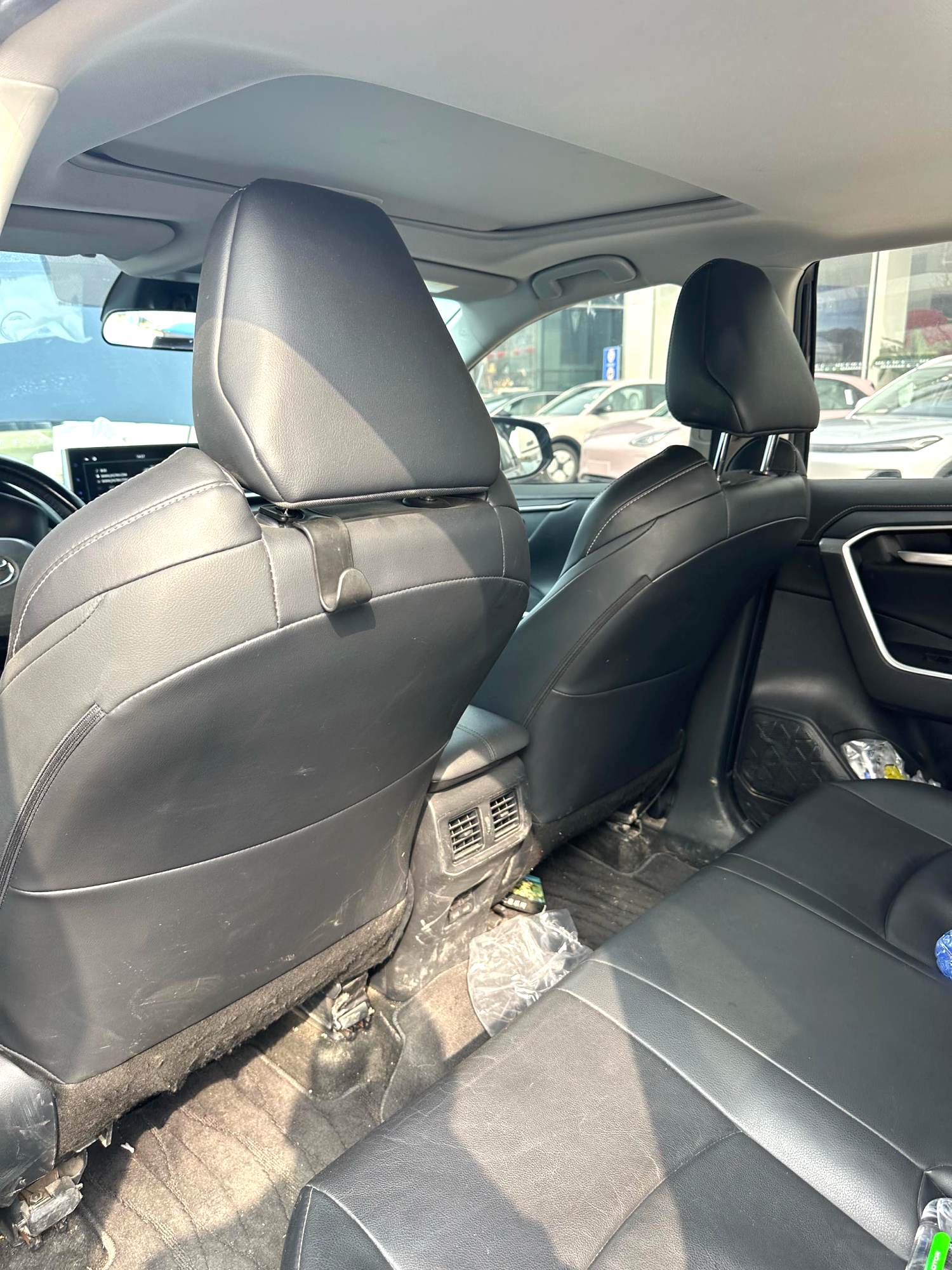 Toyota Hybrid 2.5L E CVT 2WDLead