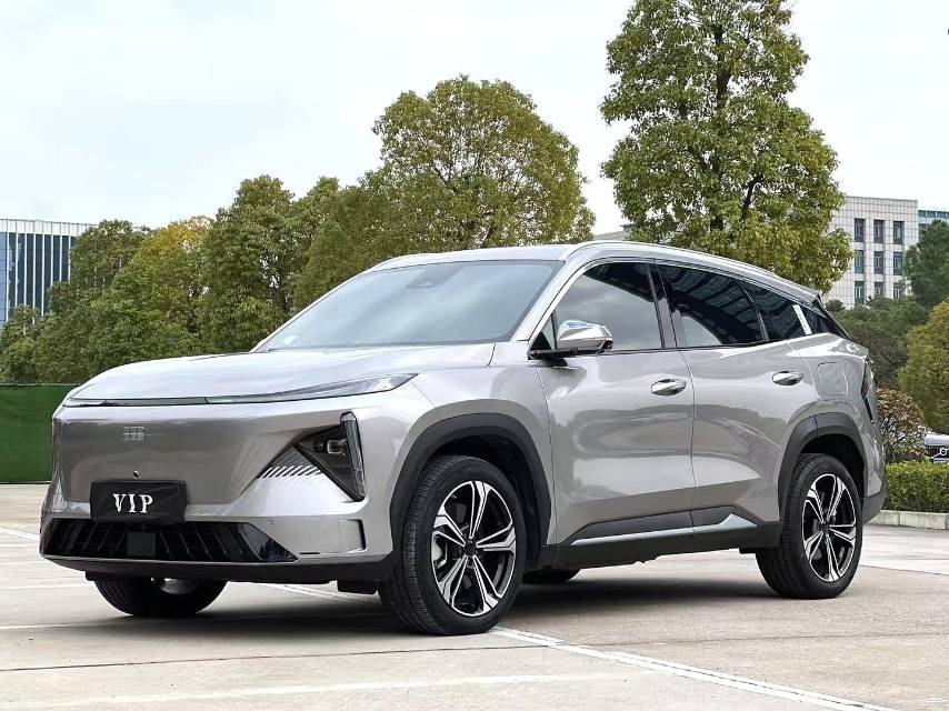 Geely Galaxy L (Liter) 7 1.5T 115km