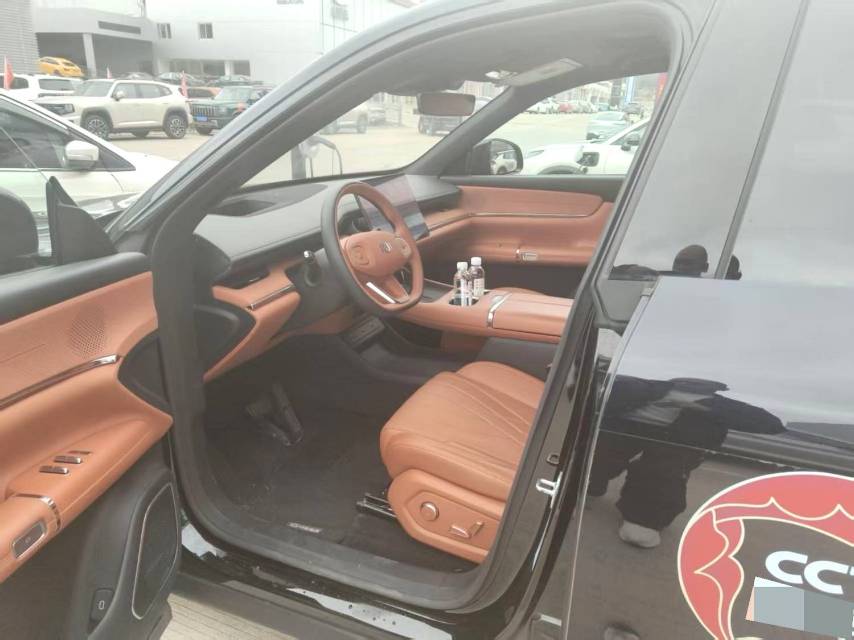 Changan Q 07 215 PLUS