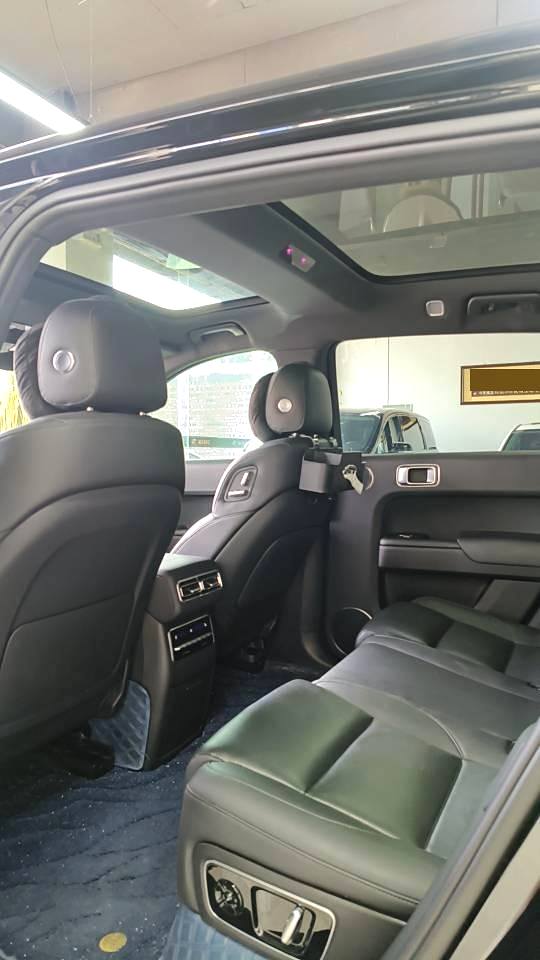 Li Auto L (Liter) 7 Pro