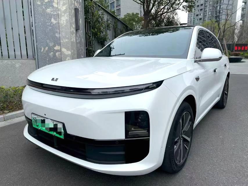 Li Auto L (Liter) 6 Pro