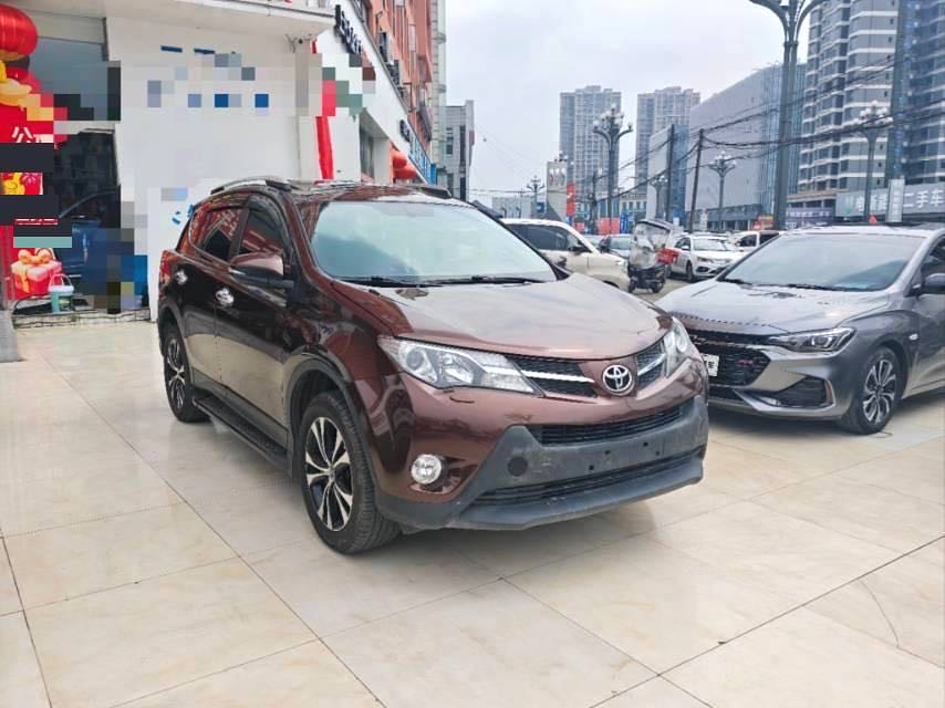 Toyota RAV4 2,5 л, автомат, полный привод, комплектация Elite