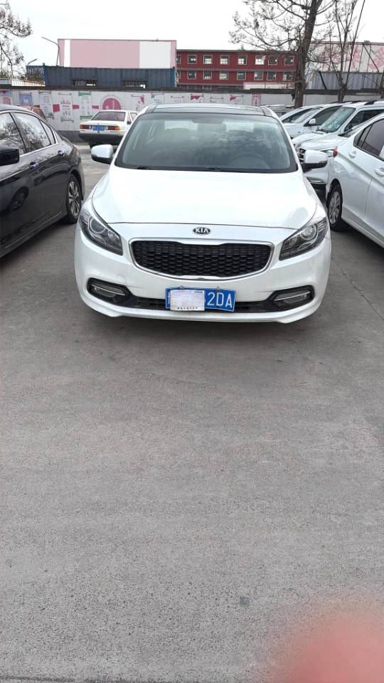 Kia K 4 1.8L Automatic GLS