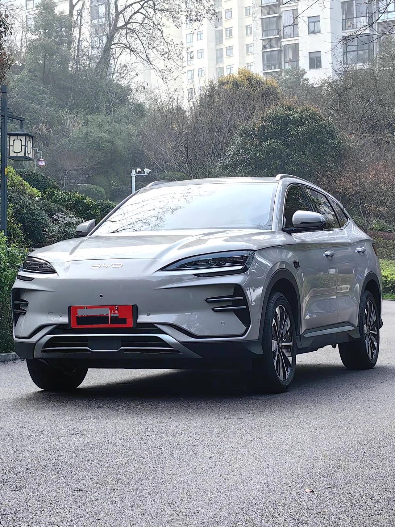 BYD PLUS New Energy Electric Vehicle 520km Luxury