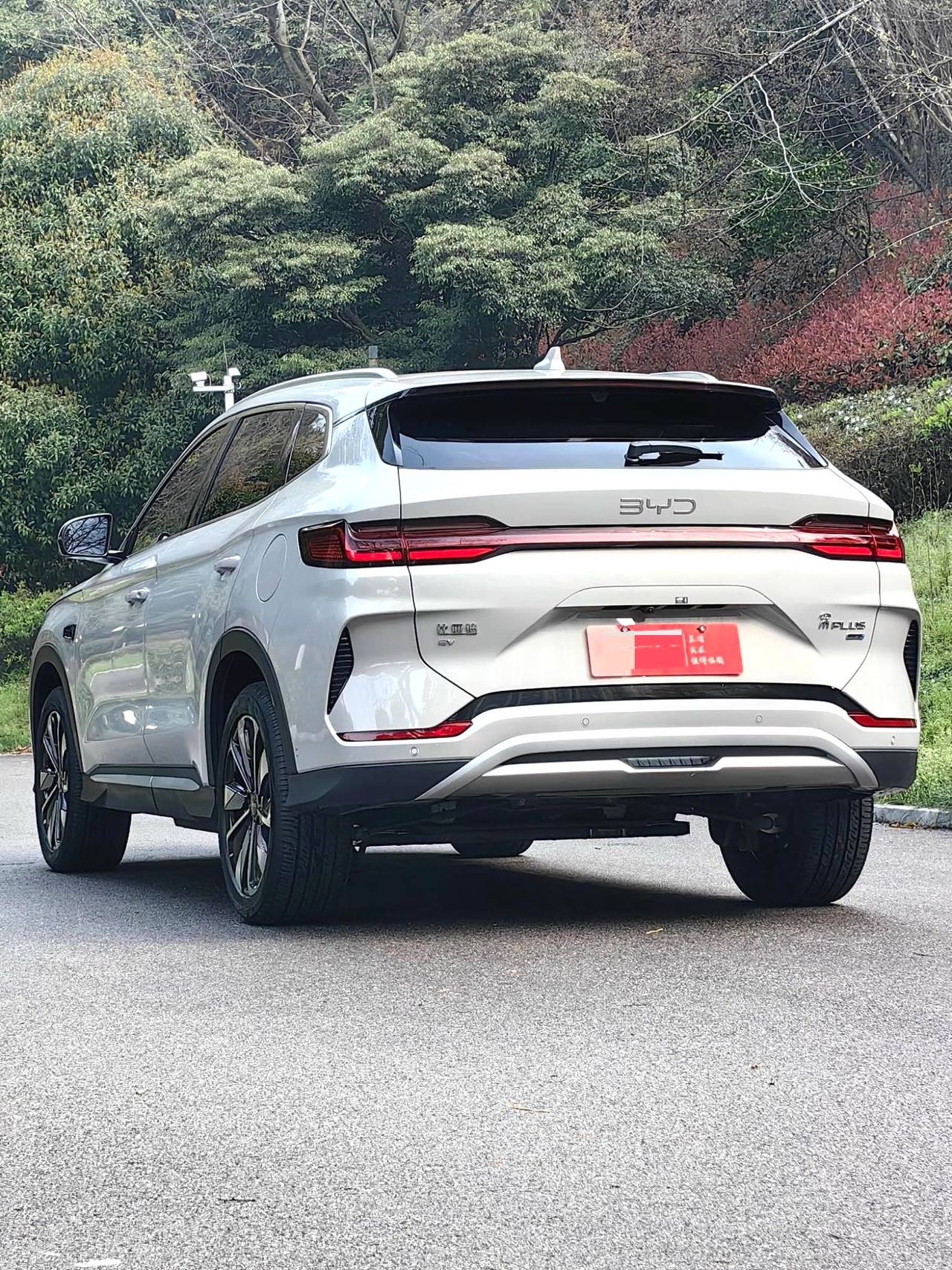 BYD PLUS New Energy Electric Vehicle 520km Luxury