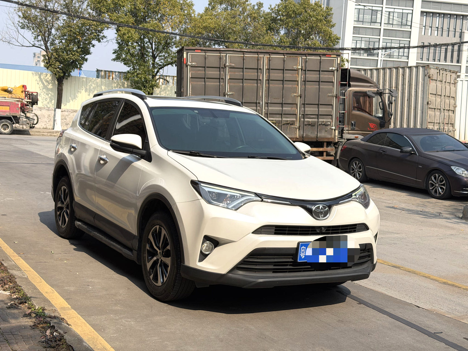 Toyota RAV 4 2.0L CVT 2WD V