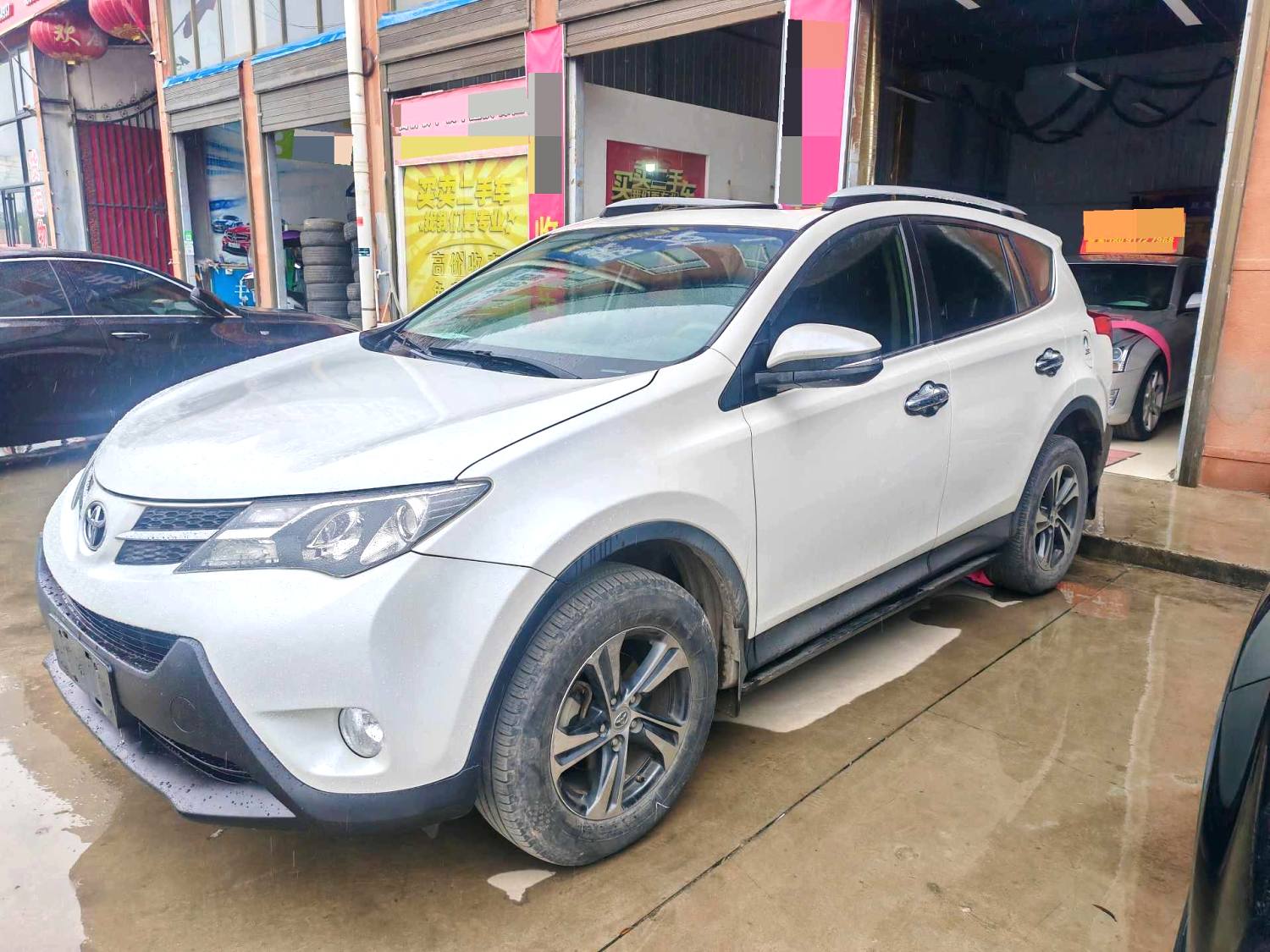 Toyota RAV 4 2.0L CVT 2WD