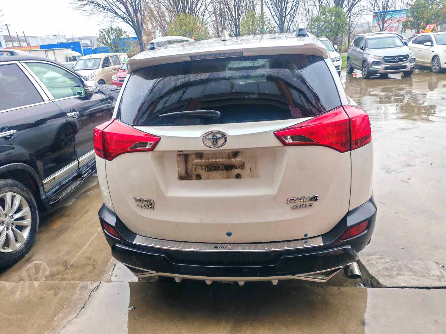 Toyota RAV 4 2.0L CVT 2WD