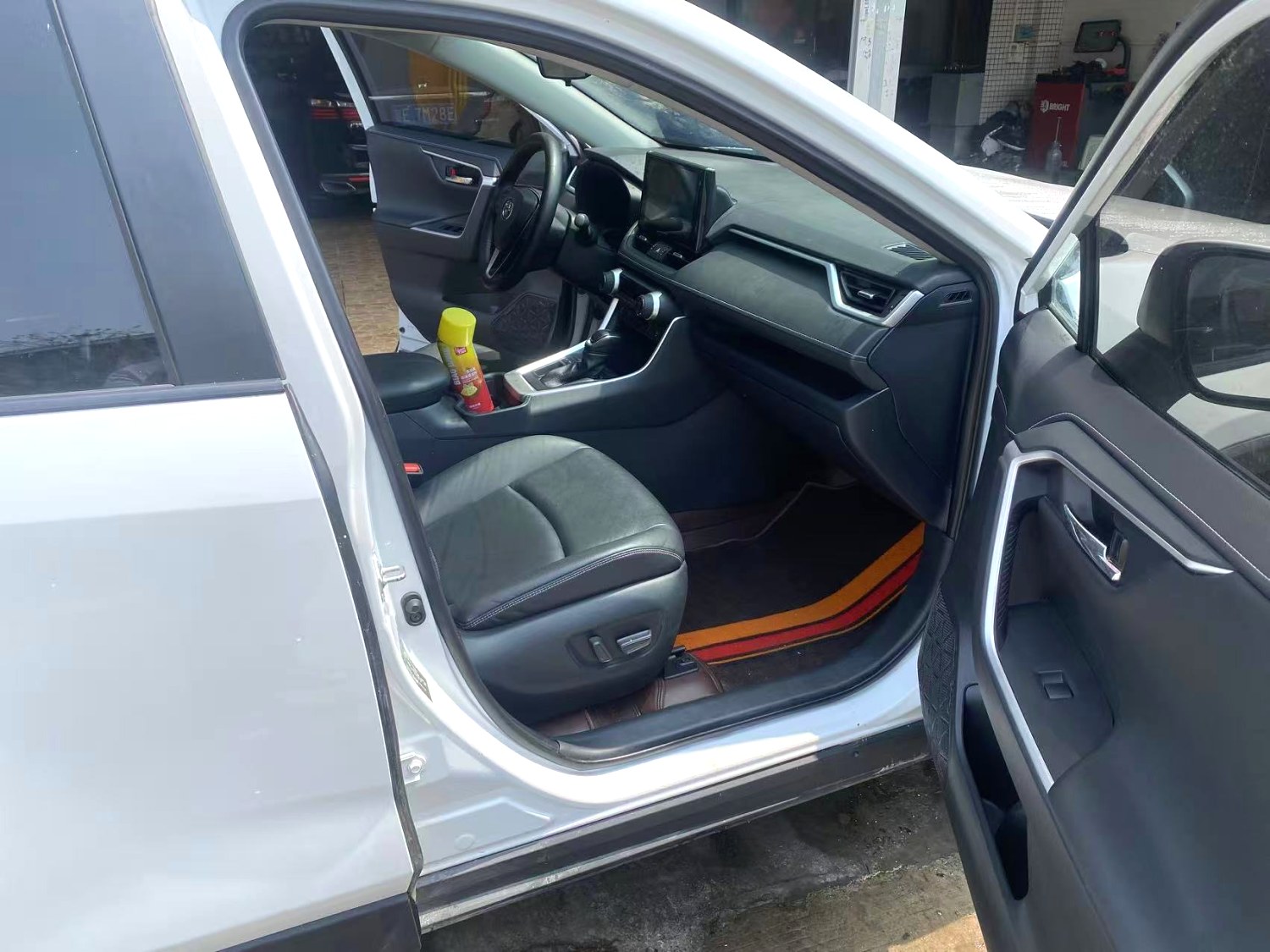 Toyota RAV 4 2.0L CVT 2WD 20