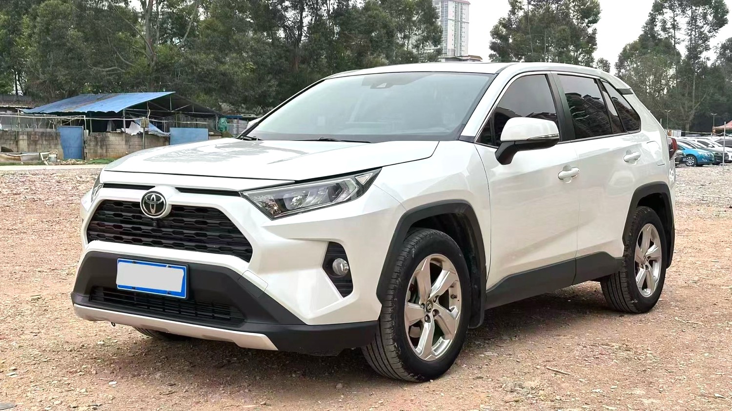 Toyota RAV 4 2.0L CVT 2WD PLUS Version