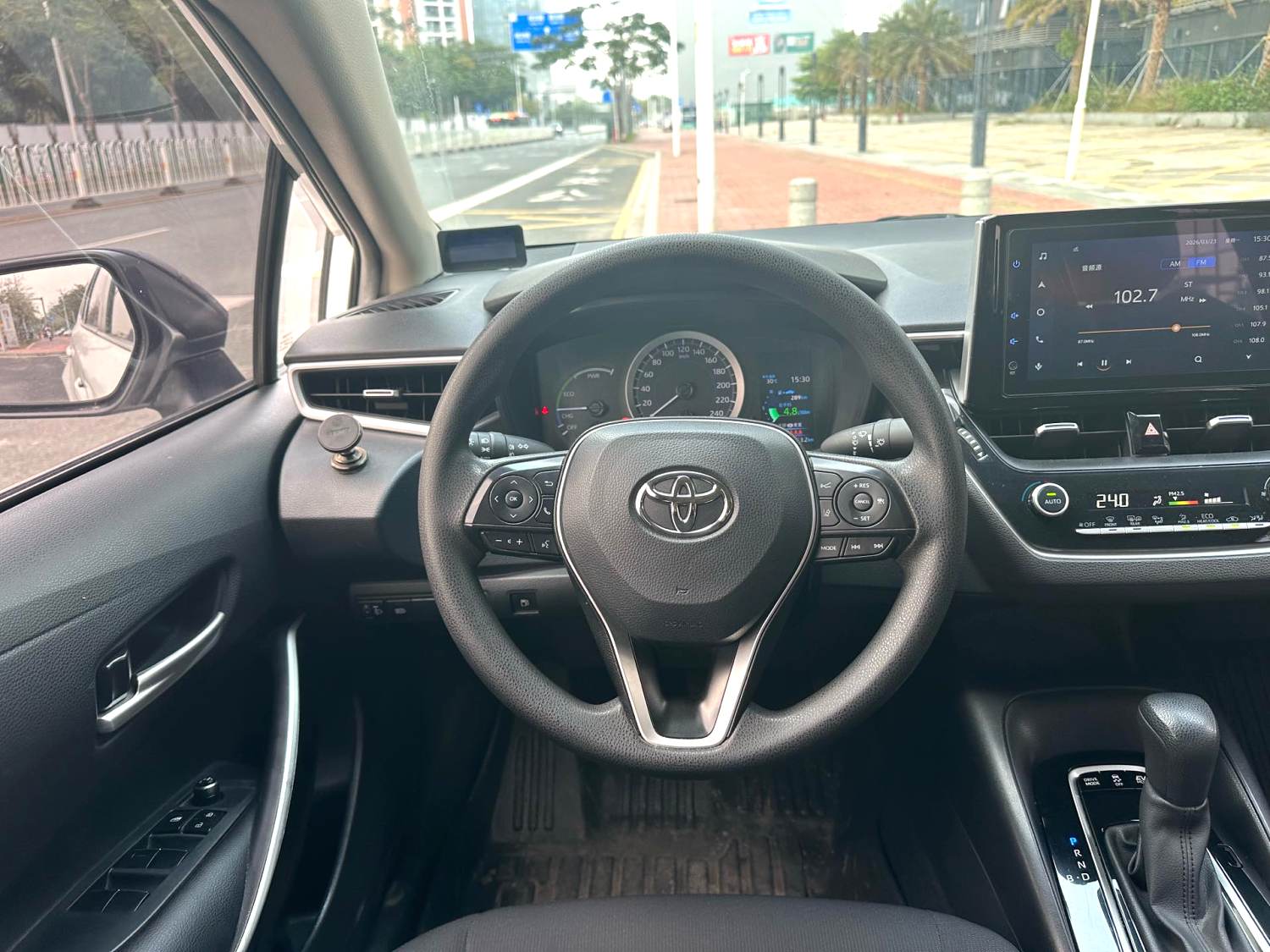 Toyota Corolla 1.8L Hybrid