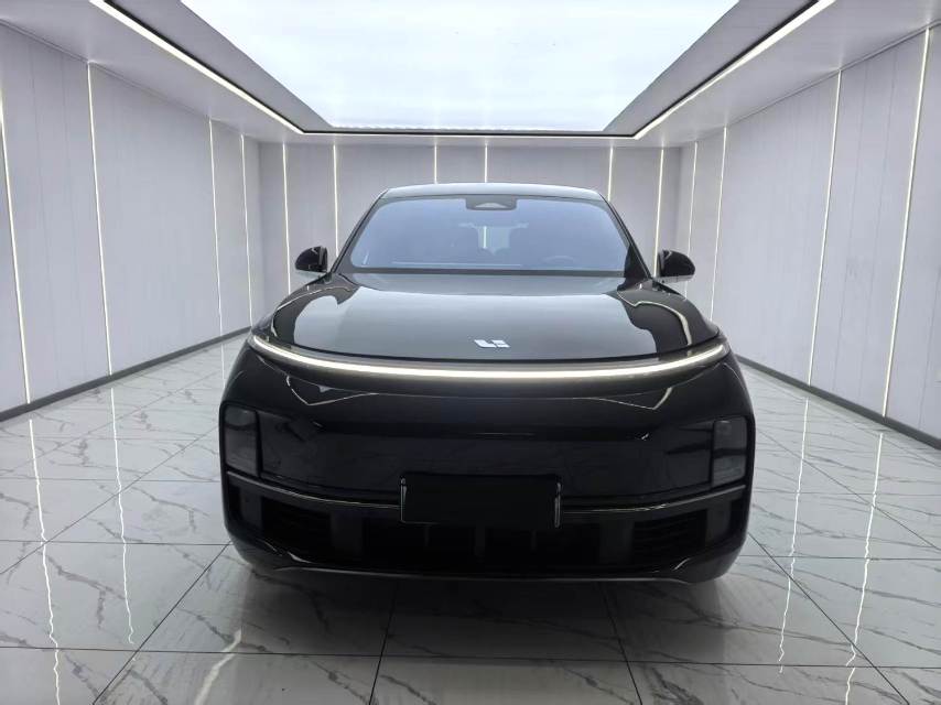 Li Auto L (Liter) 8 Pro