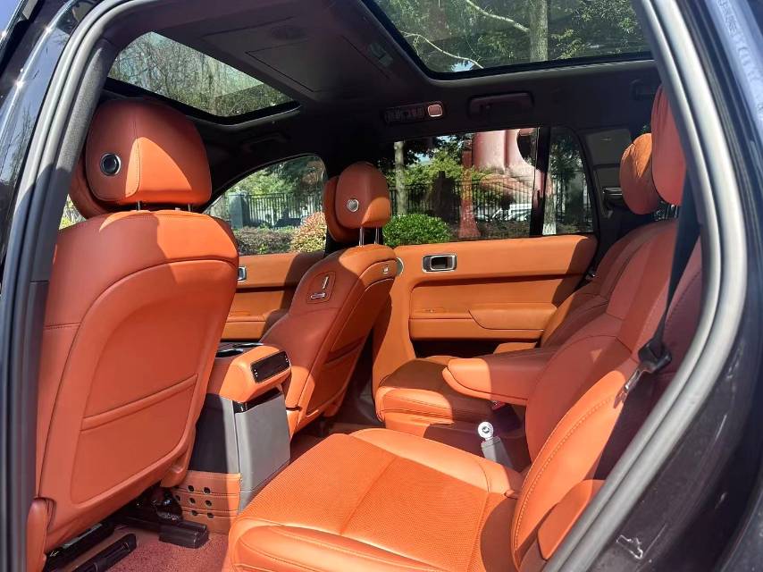 Li Auto L (Liter) 8 Ultra