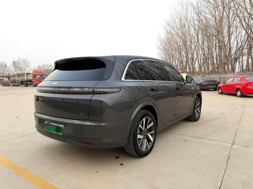 Li Auto L (Liter) 7 Air