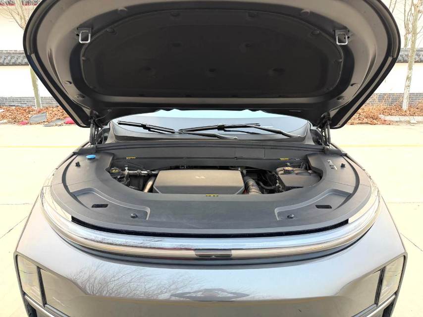Li Auto L (Liter) 7 Air