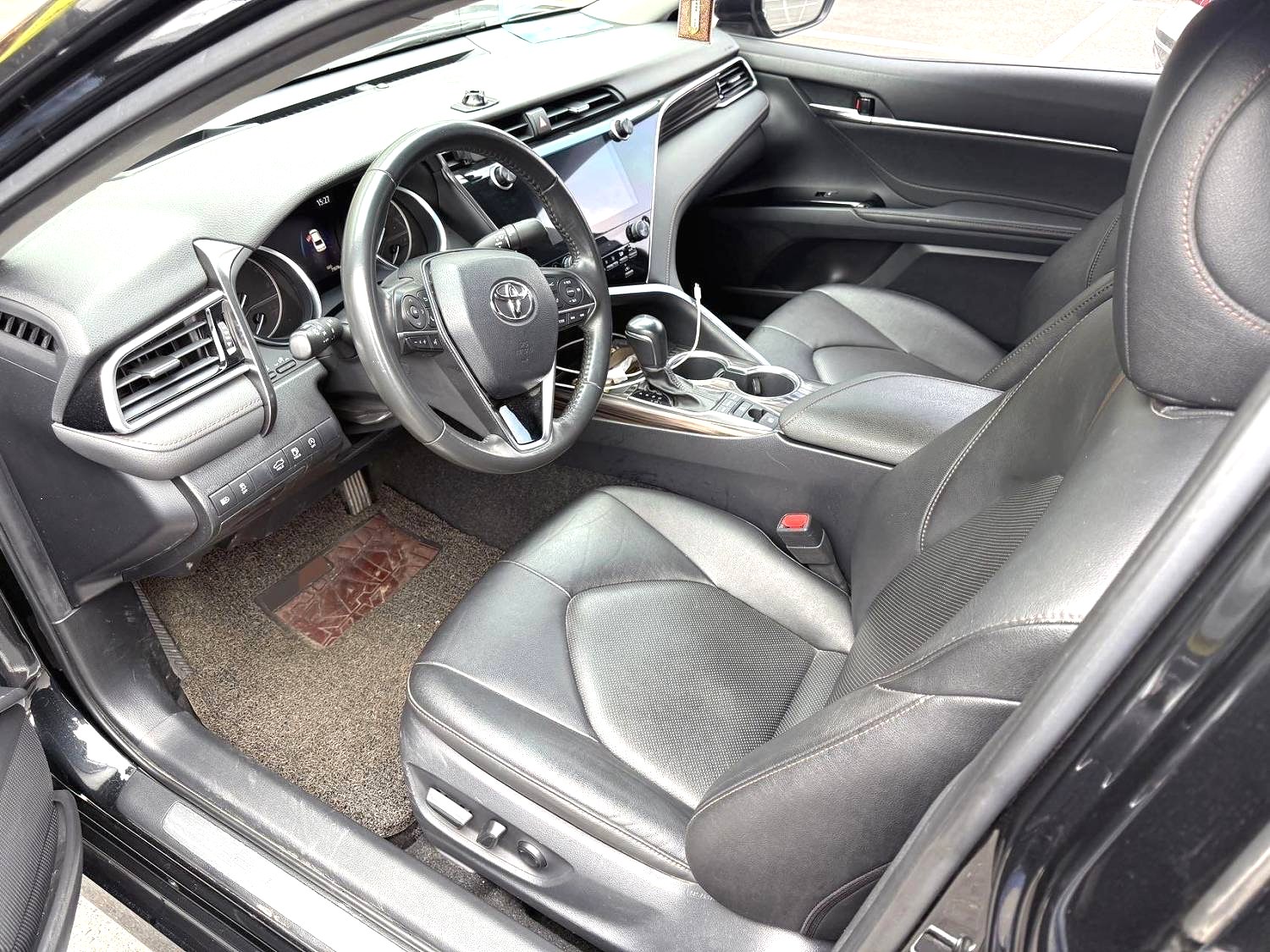 Toyota Camry Facelift 2.5G Luxury