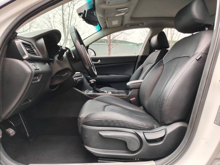 Kia K 5 1.6T Automatic GLS