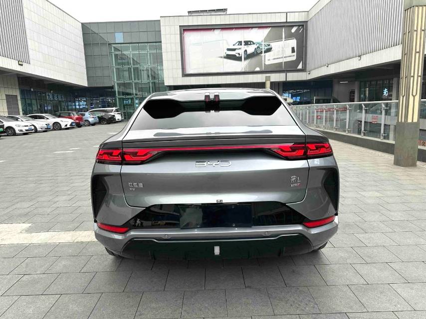 BYD L (Liter) — электромобиль с запасом хода 602 км и полным приводом