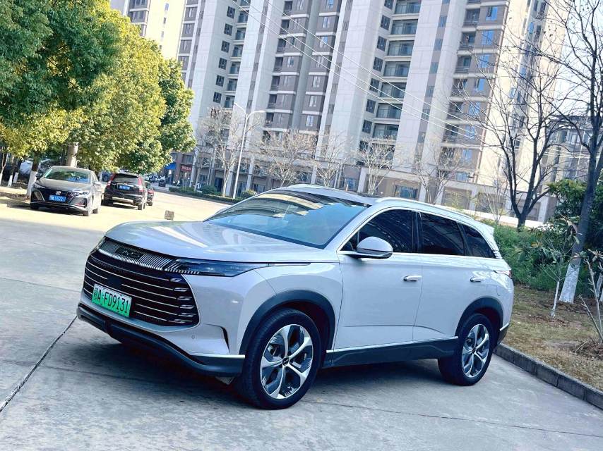 BYD 07 DM i 100KM Premium