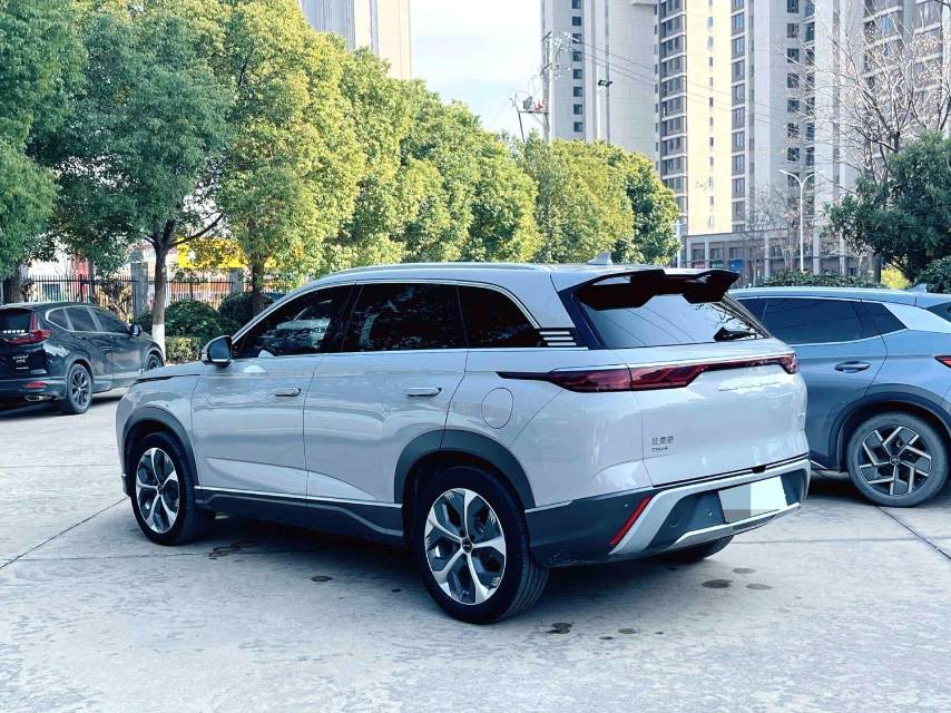 BYD 07 DM i 100KM Premium