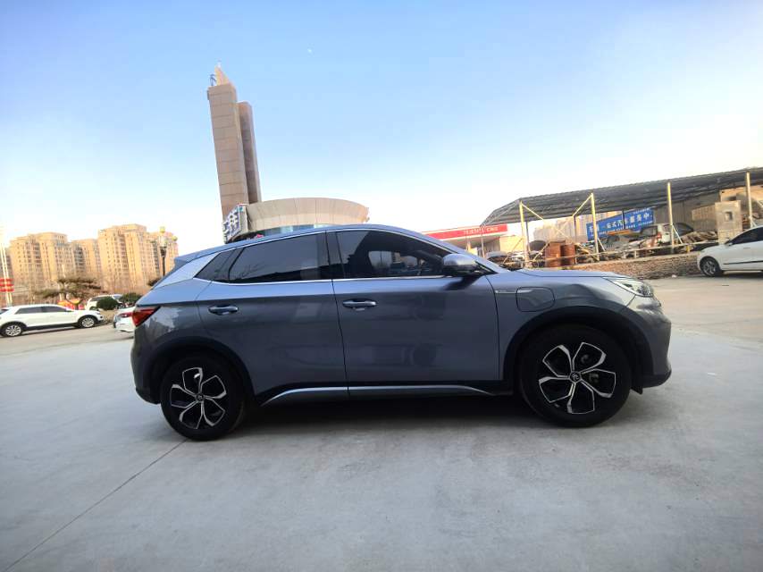 BYD PLUS 510KM