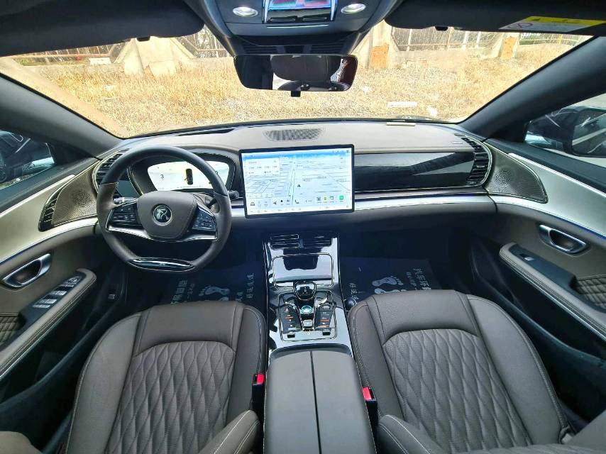 BYD Electric Vehicle 605KM